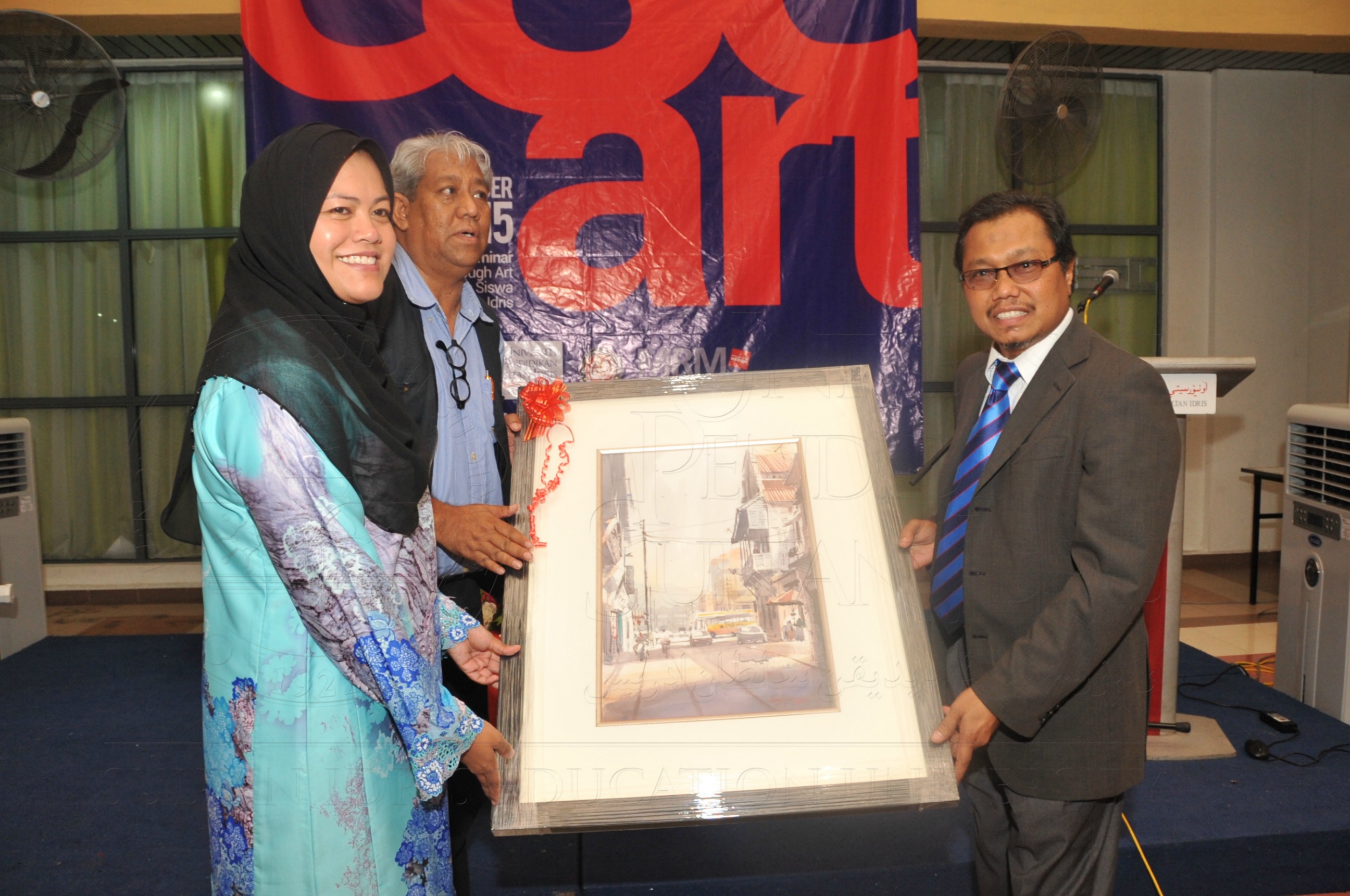 PRO15 173 ESE HAS 2401